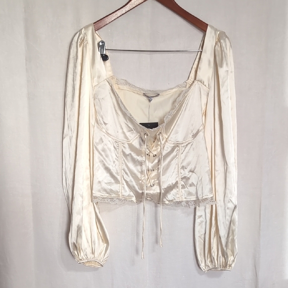 Fashion Nova Ivory Satin Long Sleeve Lace Front Bustier Size Extra Large NWT - Picture 1 of 6
